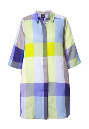 Linnen overhemdjurk met een knoopsluiting aan de voorkant, met een ruitpatroon in groen, blauw, paars en grijs, en met mouwen tot de elleboog.