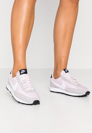 Sneakers laag - light pink