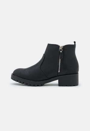 Ankle boot