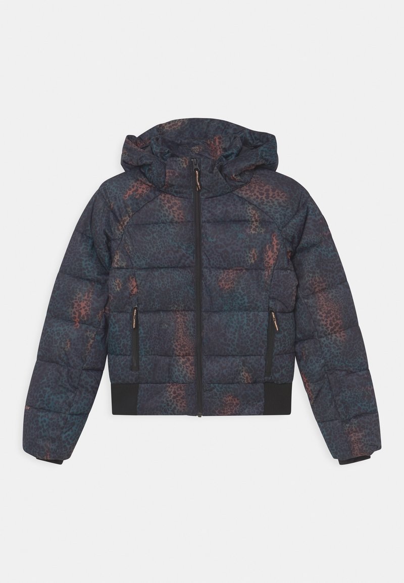 Veste matelassée bleu foncé avec capuche, fermeture éclair sur le devant, poches zippées et motif léopard multicolore discret.
