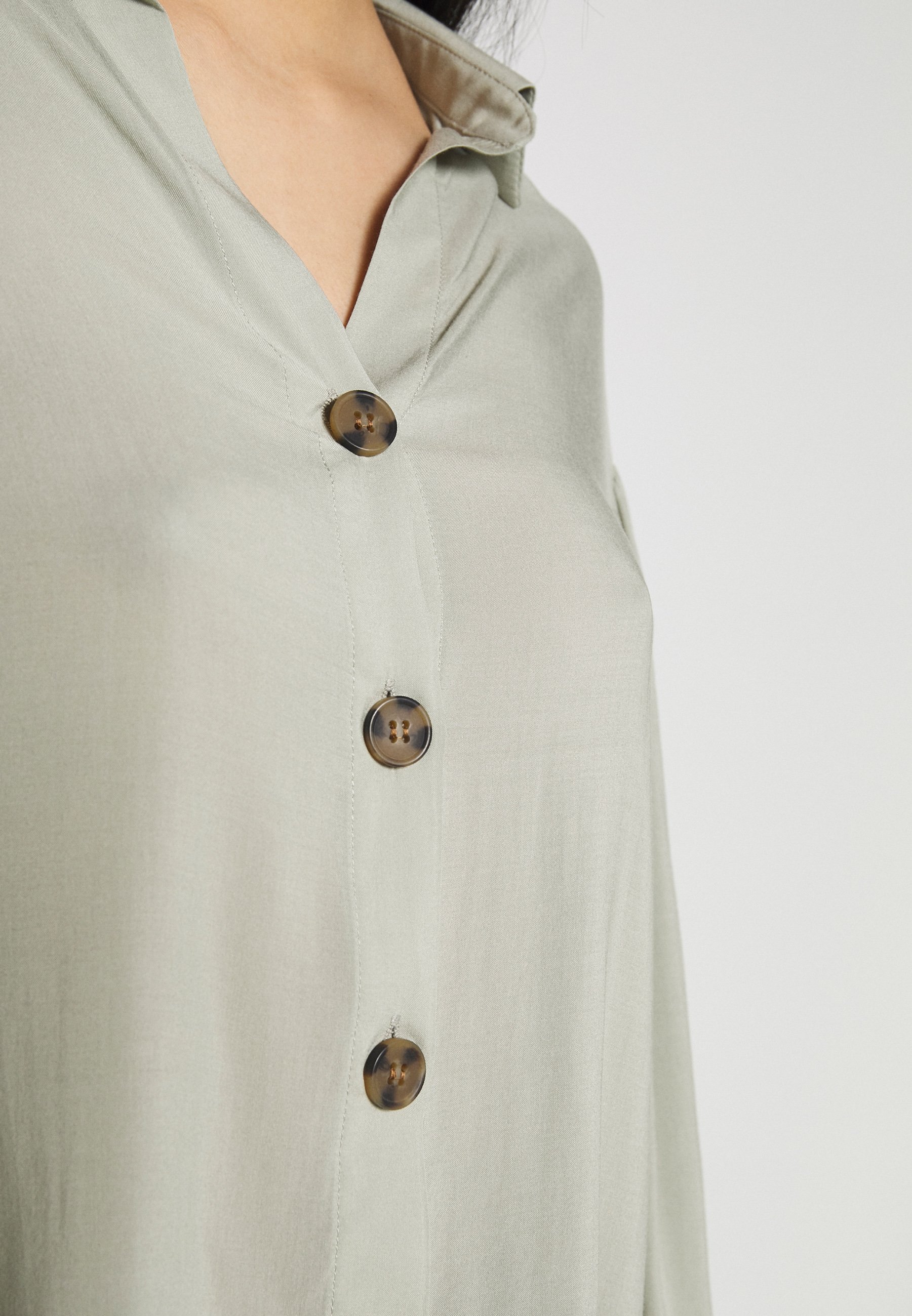 Gina Tricot MIRABELLE Skjorte seagrass Zalando.no Gina Tricot MIRABELLE - Skjorte - seagrass