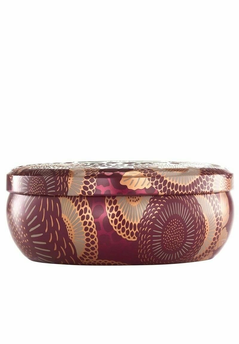 Voluspa VOLUSPA 3-WICK CANDLE DECORATIVE TIN FORAGED WILDBERRY 340G - Doftljus - purple