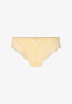 Beige kanten damesondergoed in bikini-stijl met geschulpte randen en twee kleine knoopjes aan de voorzijde in het midden.
