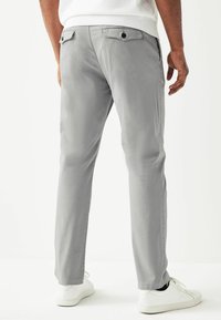 Next SLIM FIT PREMIUM - Chino hlače - light grey
