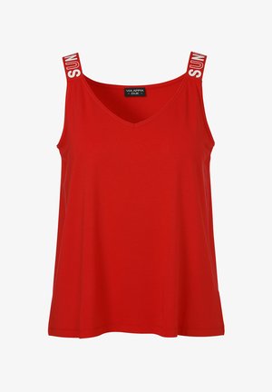 Rode mouwloze tanktop met een V-hals. Voorzien van brede banden met de tekst "SUN", vervaardigd uit zachte stof en een ontspannen pasvorm.