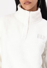GAP SNAP LOGO - Fleece trui - white