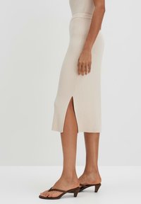 someday. SLIM FIT - Gonna a tubino - natural glaze