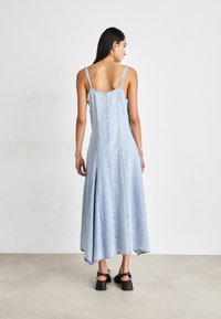 Gestuz KAILA LONG DRESS - Maxikjole - light blue washed
