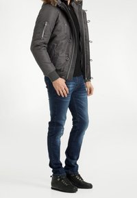 CROSSHATCH Talvitakki - dark grey