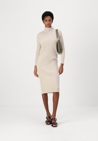 pure cashmere TURTLENECK MAXI DRESS - Sarafanas - oatmeal