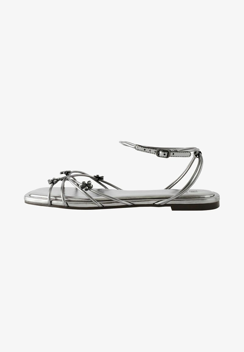 Next JEWELLED FLOWER - Sandále - pewter metallic