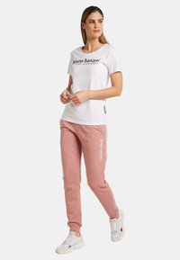 Bruno Banani AVERY - T-shirt med print - weiß