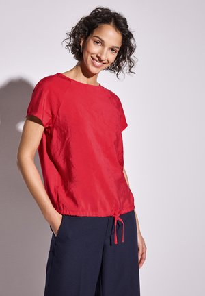 MIT TUNNELZUG - T-shirt basic - rot