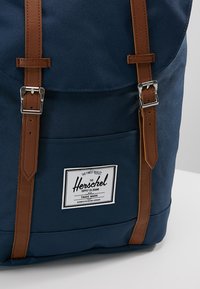 Herschel RETREAT - Rucksack - navy