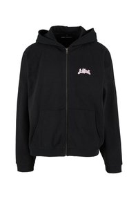 Svart hettegenser med glidelås laget av myk stoff, med en frontlomme og en rosa logo på venstre brystområde. Justerbar hette og ribbede mansjetter.