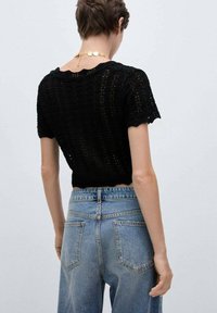 Mango Blouse - black