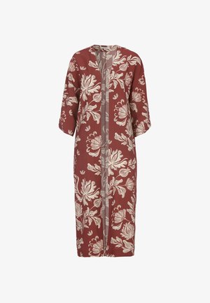 Lang rustfarvet kimono med åben front, stor hvid blomsterprint og trekvartærmer.