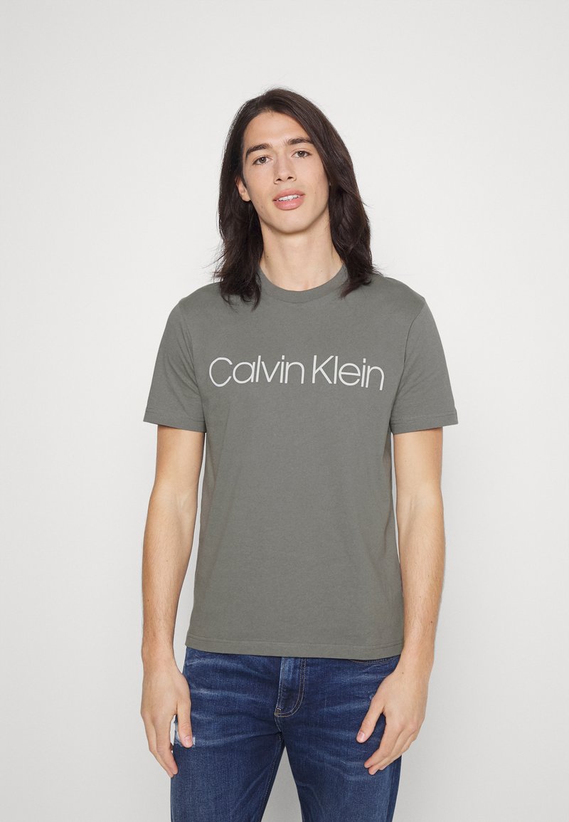 Calvin Klein FRONT LOGO - T-shirt estampada - pewter