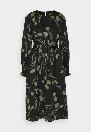 Vero Moda VMMARTA CALF DRESS  - Hverdagskjole - black/marta