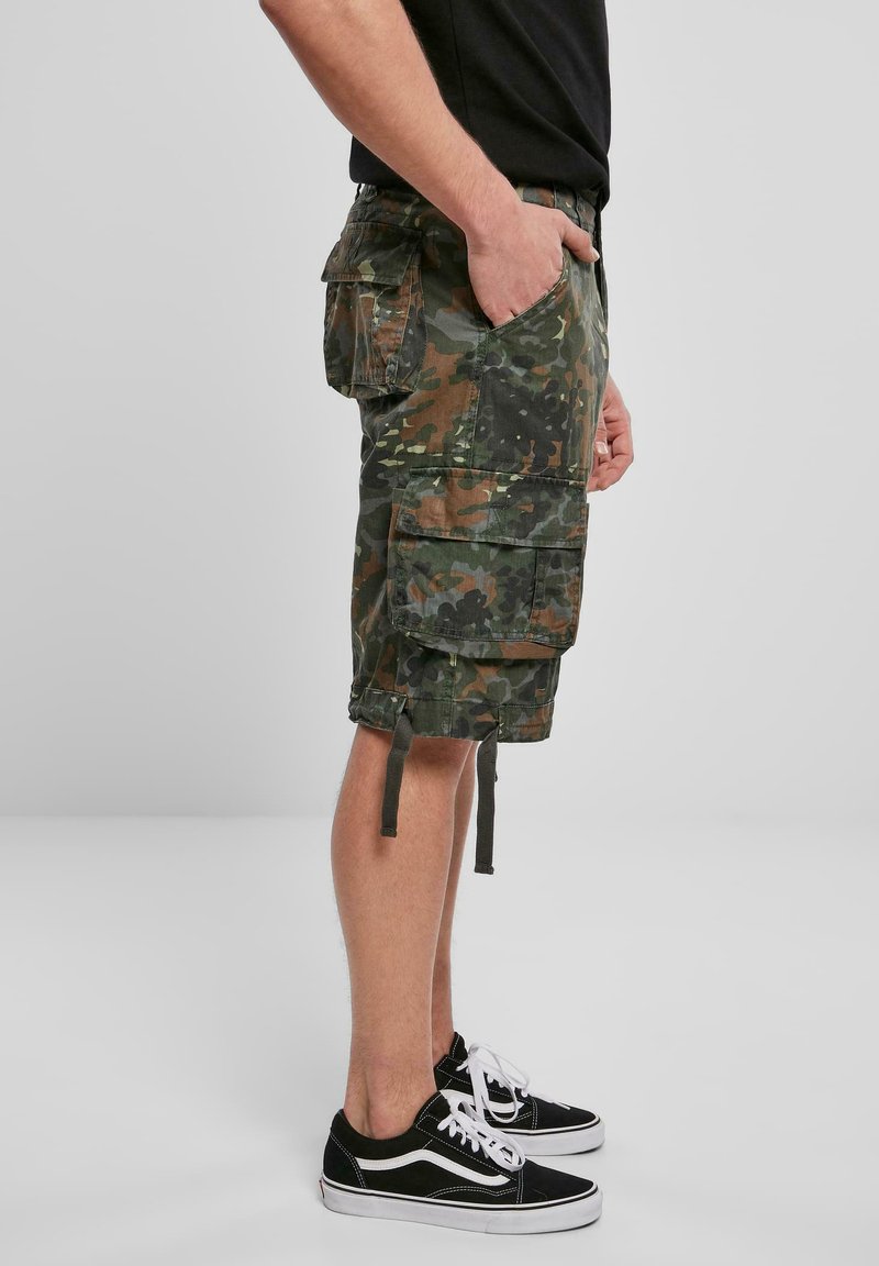 Brandit Urban Legend Ripstop Shorts Beige - Pantaloncini Cargo Estivi Con Grandi Tasche - Taglia 6XL