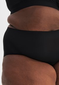 Female Engineering ABSORBENCY  - Menstrosor - black