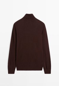Unselected, bordeaux