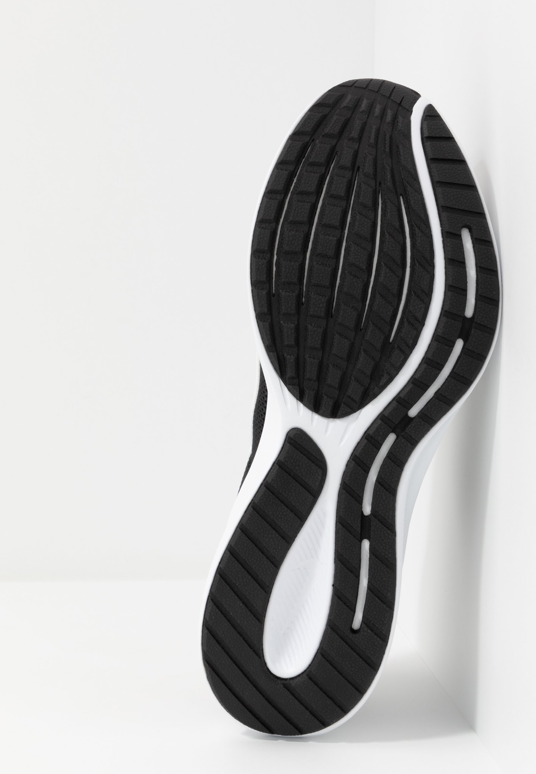 Nike Performance RUNALLDAY 2 - Zapatillas de running neutras -  black/white/iron grey/negro - Zalando.es