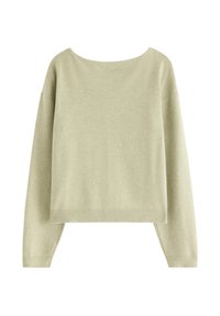 Muntgroene, cropped trui met een brede bootnek en lange mouwen. Zachte gebreide textuur en ribbelsteek details aan de onderrand.
