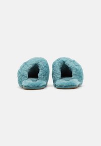 UGG SCUFFETTE II - Domácí obuv - deep ice