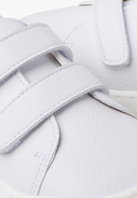 Pisamonas Scarpe primi passi - blanco