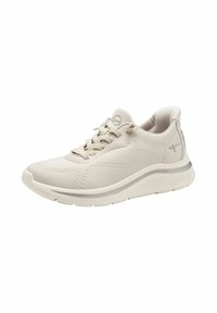Scarpa da ginnastica beige con una parte superiore in sintetico liscia, accenti perforati, lacci leggeri, suola imbottita e una striscia argentata a metà suola.