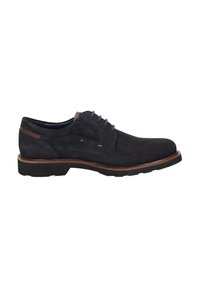 Chaussure de ville en cuir suédé noir avec un bout arrondi, accent marron sur le talon, lacets gris et une semelle en caoutchouc résistante. Design simple et épuré.