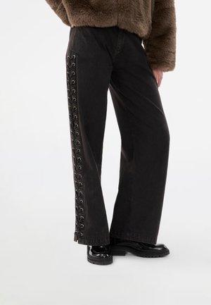 RIYA PANTS - Wide leg - vintage grey