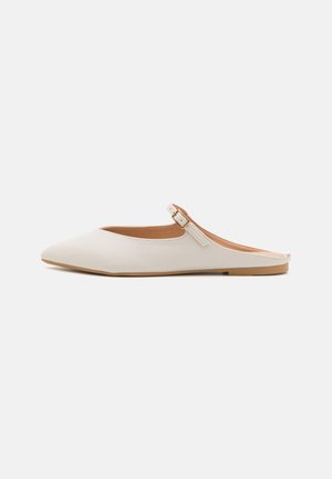 Slip-on sandaler - white