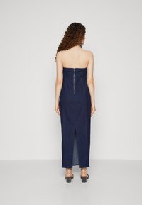 ONLY ONLGISELE TUBE DRESS  - Maxi šaty - dark blue denim
