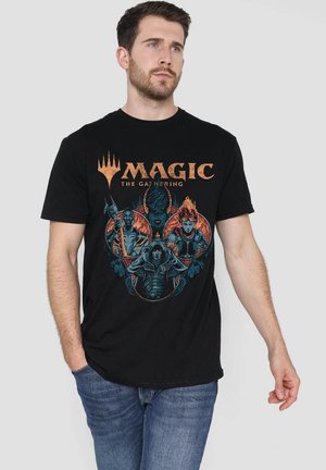 Hasbro MAGIC THE GATHERING LEGENDS - REGULAR FIT SHORT SLEEVE - Print T-shirt - black