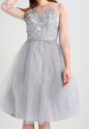 Koktejlové šaty / šaty na párty - grey