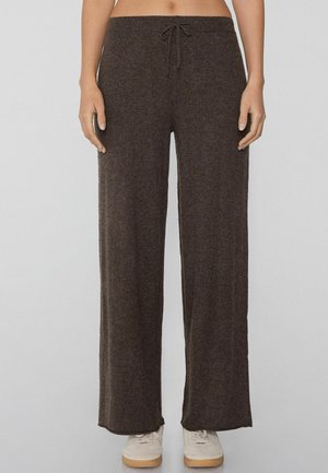 Pantalones deportivos - brown