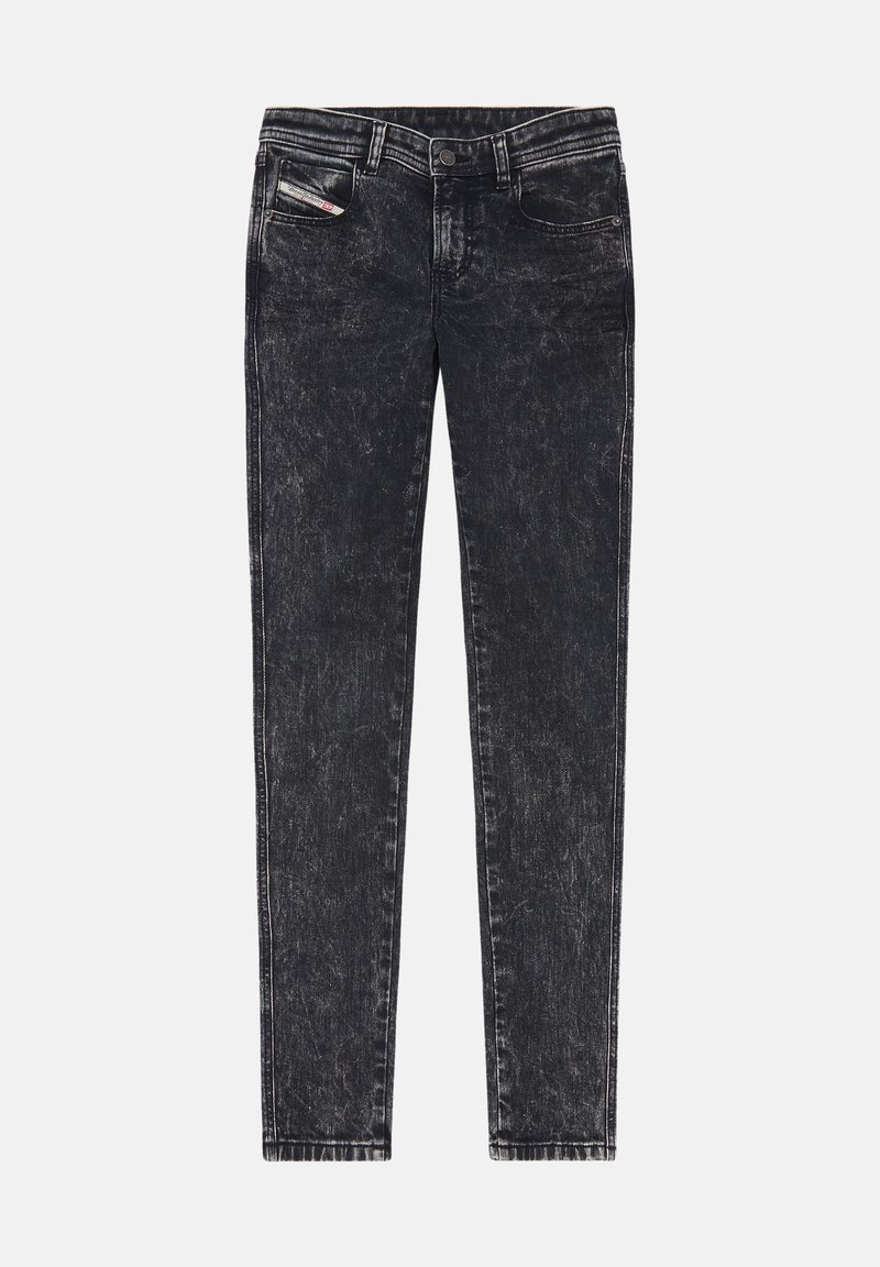 Blugi skinny fit