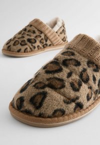 Next QUILTED SHOOT - REGULAR FIT - Hausschuh - animal