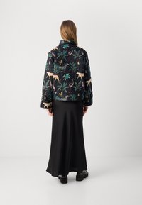Lollys Laundry QUILTED JACKET - Giacca da mezza stagione - washed black