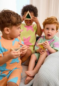 Next 3 PACK  REGULAR FIT SET - Komplet pižame - multi pastel stars