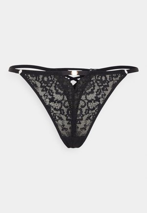 Zwarte kanten string met bloemmotief, voorzien van dunne bandjes en een V-vormige voorkant. Glad materiaal aan de achterkant biedt minimale bedekking.