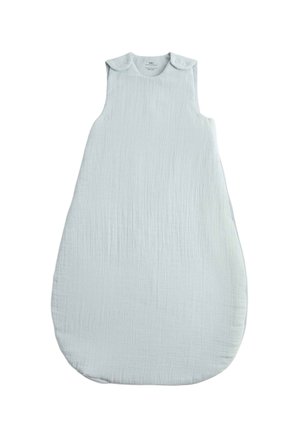 Lyseblå ærmeløs babysovepose med skuldertrykknapper og tekstureret stof, designet til sikker spædbørns søvn.