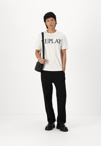 Replay Potiskana majica - natural white