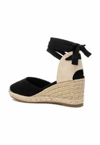 Refresh Zapatos de salón con cordones - black