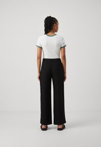 GAP TROUSER - Pantalones - true black