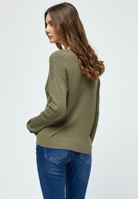Desires DEGEISHA RIB V-PULLOVER - Maglione - mermaid green