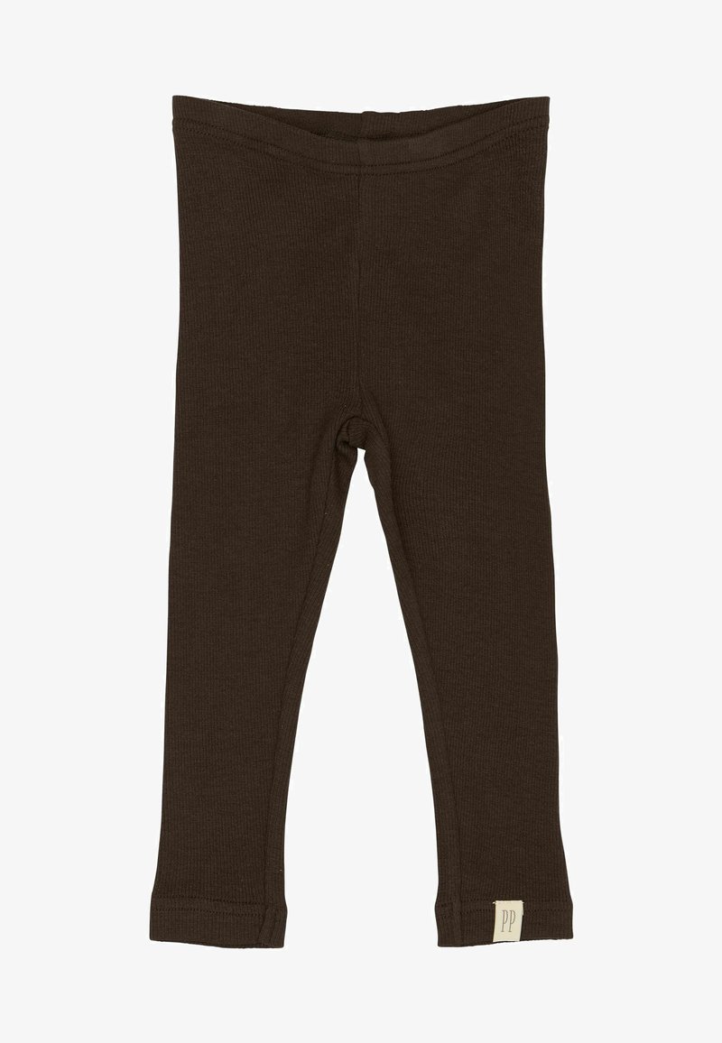 Dunkelbraune, gerippte Leggings aus weichem Material, mit einer enganliegenden Passform und einem kleinen Etikett auf der unteren linken Seite.