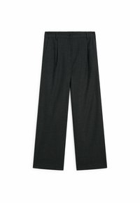 Pantalons larges à rayures fines gris foncé avec poches avant, passants de ceinture et fermeture à bouton à la taille sur un fond blanc.